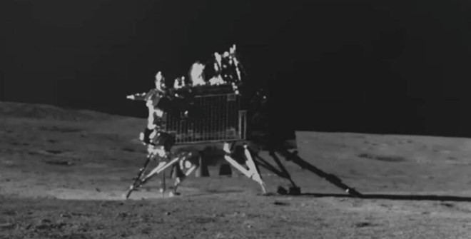 Những công nghệ nội địa khác đang được các kỹ sư, chuyên gia Ấn Độ phát triển cho nhiệm vụ Mặt Trăng bao gồm một cánh tay robot để xúc đất đá từ bề mặt Mặt Trăng, cơ chế khoan để thu thập mẫu ở độ sâu vài mét dưới bề mặt. Ảnh: ISRO.