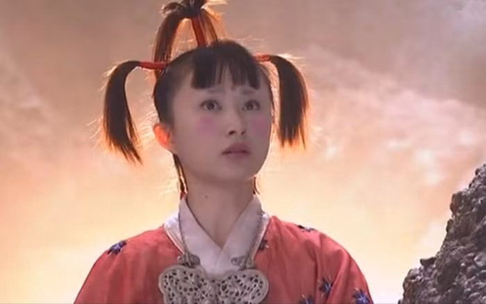 Thiên Sơn Đồng Lão vang danh thiên hạ khi lập ra Linh Thứu Cung, chủ quản của 36 động 72 đảo chủ.