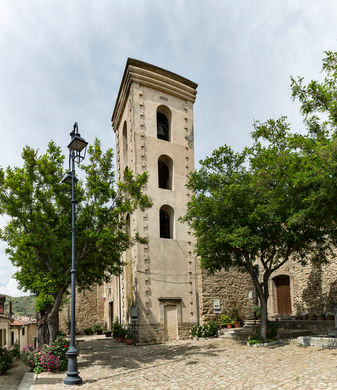 Từ đó về sau, bất cứ chuyện gì không hay xảy ra ở Colobraro đều bị người dân cho rằng là do Virgilio "nguyền rủa".