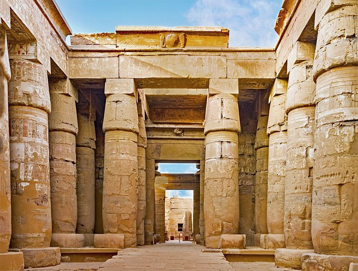 Một điều thú vị là quần thể đền Karnak không do một pharaoh Ai Cập duy nhất xây dựng.