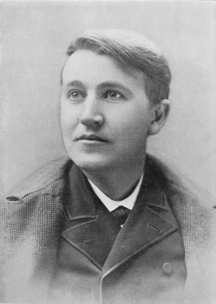 Thuở trẻ, nhà phát minh nổi tiếng lịch sử Thomas Edison có vẻ ngoài điển trai, lịch thiệp gây ấn tượng mạnh với người đối diện.