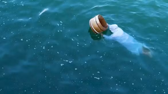 Với bề dày lịch sử ít nhất 2.000 năm tồn tại và phát triển, thợ lặn Ama ở Nhật Bản trở thành một biểu tượng nổi tiếng của xứ sở hoa anh đào.