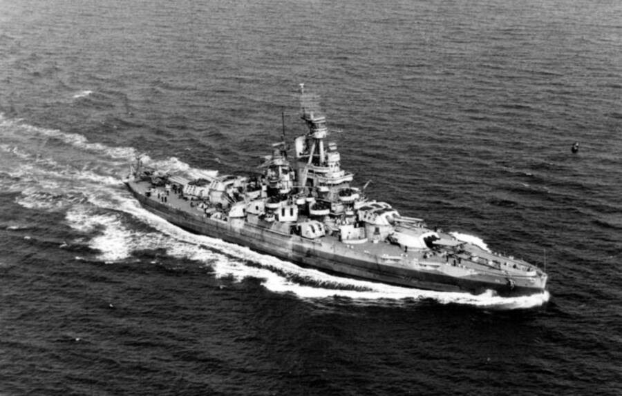  Tàu chiến nổi tiếng của Mỹ tham giả trong Thế chiến 1 và 2 được người đời nhớ đến là USS Nevada. Con tàu này được hạ thủy vào năm 1914.