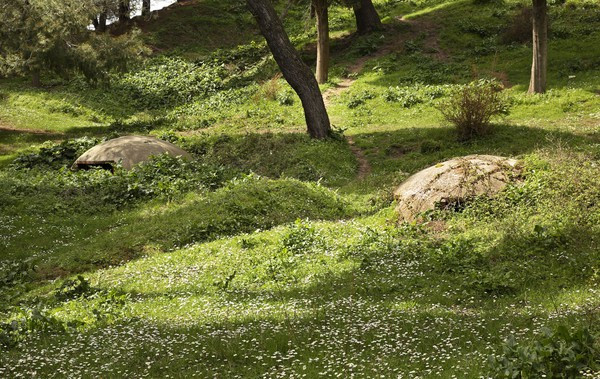 Các boongke bí mật một thời ở Durrës, Albania.