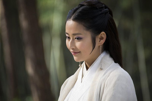 Thậm chí, nhiều quần thần can gián Câu Tiễn dùng Tây Thi để thực hiện mưu đồ báo thù nhưng Ngô Vương Phù Sai đều bỏ ngoài tai.