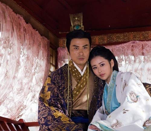 Trong lịch sử phong kiến Trung Quốc, Tây Thi được xem là một mỹ nhân tuyệt sắc, vạn người mê đắm. Thậm chí, Tây Thi còn được được cho là người đứng đầu trong tứ đại mỹ nhân lừng danh sử sách.