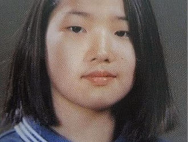 Có thể thấy, trong quá khứ, nữ diễn viên sở hữu nhan sắc không mấy nổi bật với gương mặt quá khổ, đôi mắt một mí và chiếc mũi tẹt