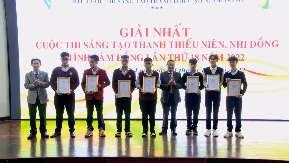 Lien hiep Hoi Lam Dong: Phat trien va toa sang-Hinh-4