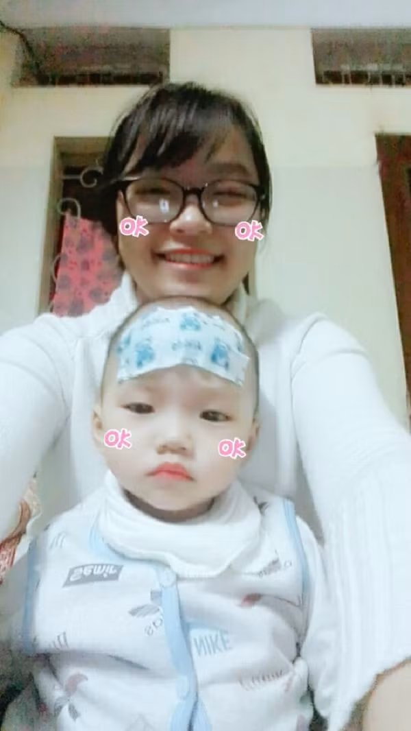 Thảo Phạm và em trai cũng thường xuyên bị nói là trông như hai mẹ con.