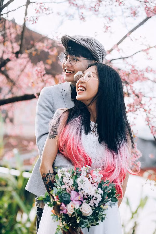 Sau hai năm yêu trải qua nhiều thử thách, cặp đôi mê game này đã quyết định sẽ về chung một nhà trong thời gian tới.