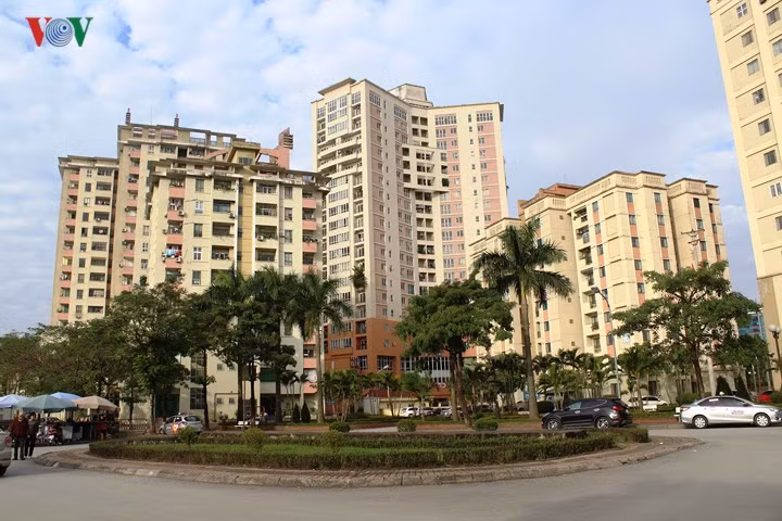 Nhiều dãy nhà biệt thự liền kề khu nhà ở vẫn đang bỏ hoang được tổng Thanh tra toàn diện.