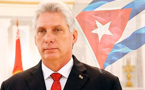 Chu tich Cuba da den Ha Noi, tham huu nghi chinh thuc Viet Nam