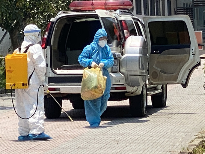  5. Thừa Thiên - Huế: Giãn cách xã hội đối với 4 xã, thị trấn có nguy cơ lây nhiễm SARS-CoV-2 từ 0h ngày 9/5.