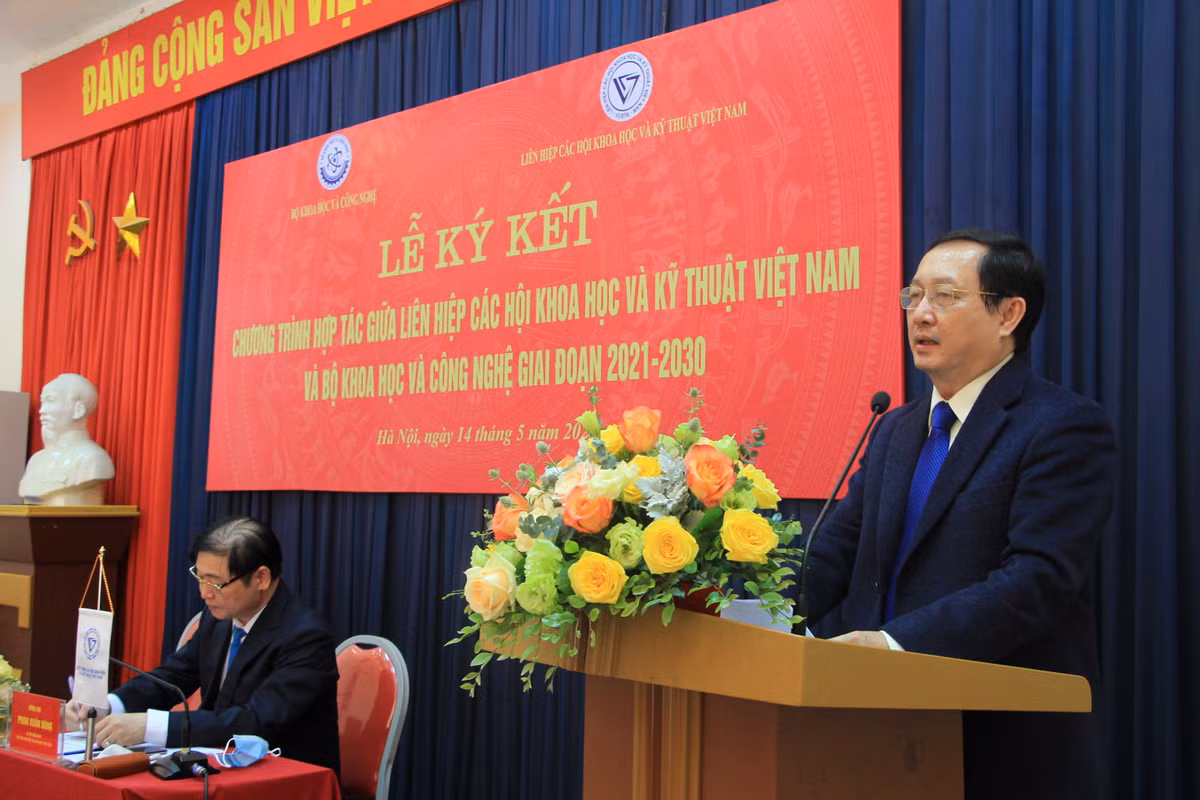 VUSTA ky ket hop tac voi Bo Khoa hoc va Cong nghe-Hinh-2