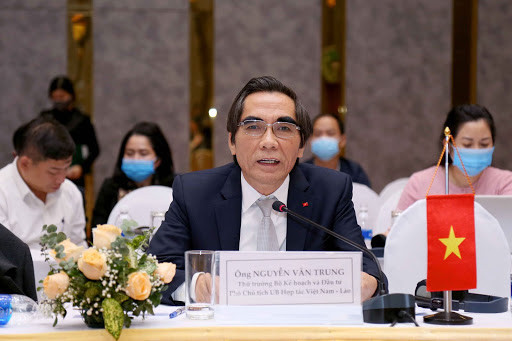 Tại Quyết định 372/QĐ-TTg , Thủ tướng Chính phủ quyết định ông Nguyễn Văn Trung, Thứ trưởng Bộ Kế hoạch và Đầu tư, nghỉ hưu theo chế độ từ ngày 1/5/2021. 