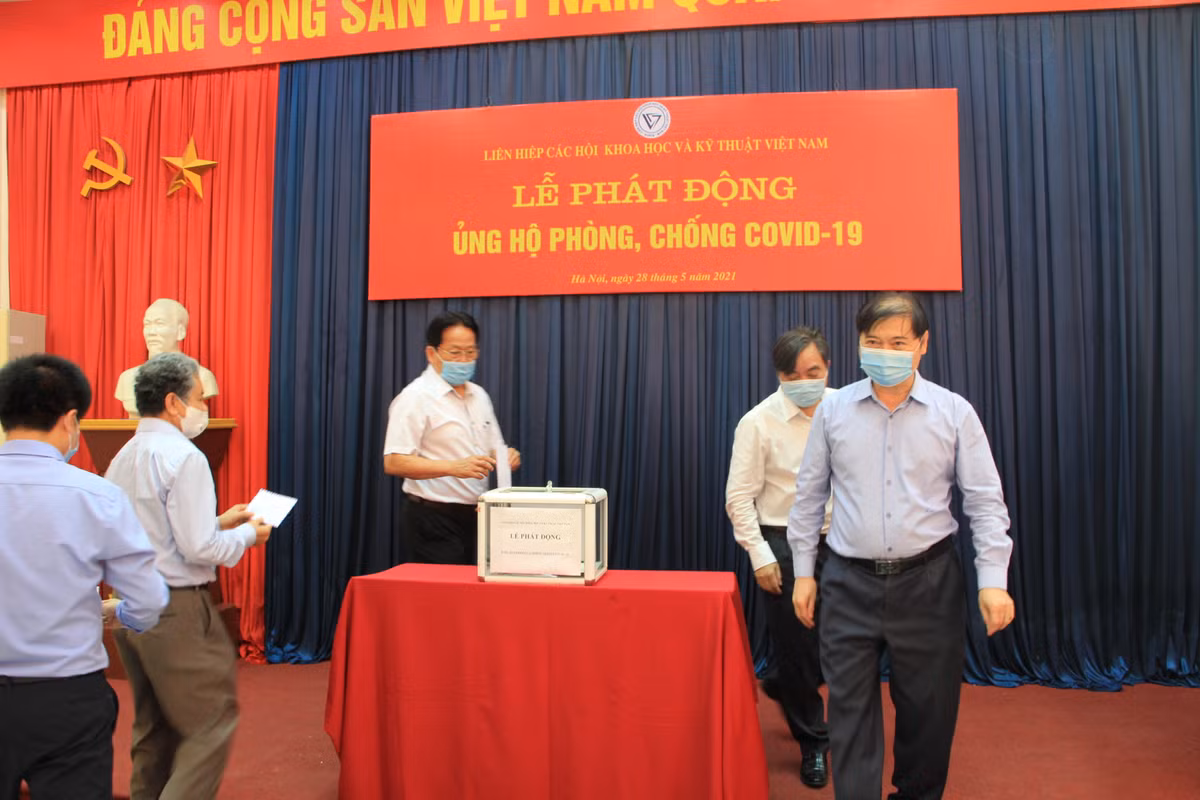 VUSTA chung tay cung ca nuoc huong ve tam dich Bac Giang, Bac Ninh-Hinh-2