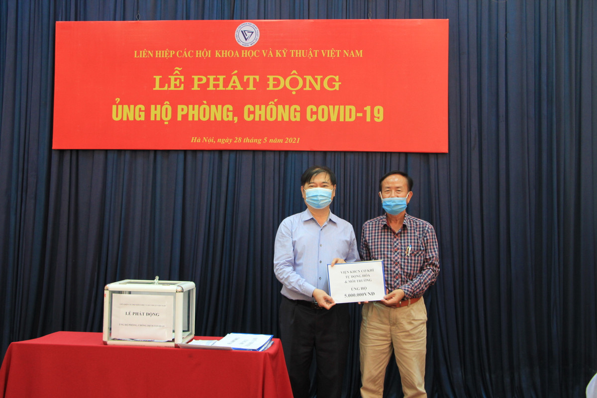 VUSTA chung tay cung ca nuoc huong ve tam dich Bac Giang, Bac Ninh-Hinh-11