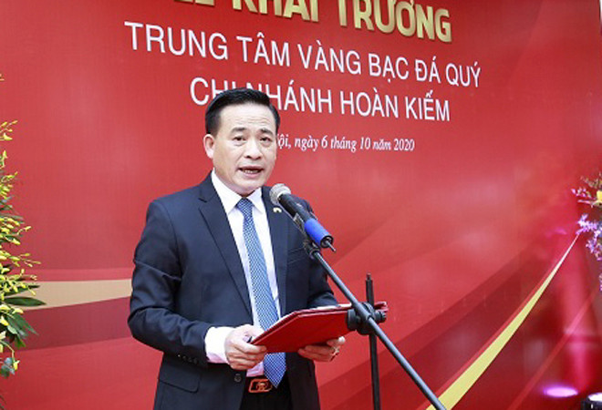  10. Ông Vũ Mạnh Hải (SN 1961): Nghệ nhân mỹ nghệ kim hoàn, Chủ tịch Hội Nghệ nhân, thợ giỏi TP. Hà Nội. Chuyên môn nghiệp vụ: Nghệ nhân bậc cao mỹ nghệ kim hoàn. Ông Vũ Mạnh Hải là Ủy viên Ban Kinh tế - Xã hội Ủy ban Mặt trận Tổ quốc Việt Nam TP. Hà Nội, Chủ tịch Hội đồng thành viên Công ty Vàng bạc đá quý Bảo Tín Mạnh Hải; đại biểu HĐND TP. Hà Nội nhiệm kỳ 1999-2004, 2004-2011, 2011-2016. Trúng cử đại biểu HĐND TP. Hà Nội nhiệm kỳ 2021-2026 tại đơn vị bầu cử huyện Thường Tín.