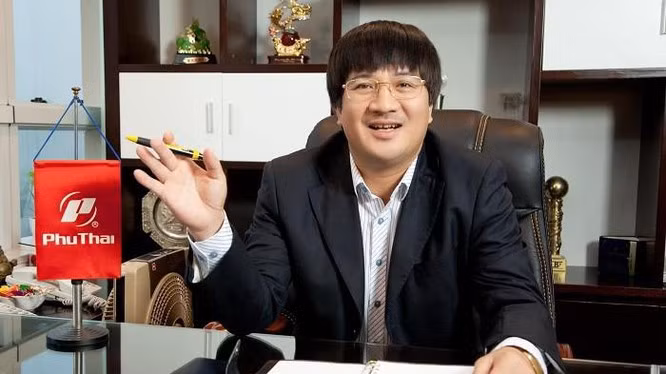  7. Ông Phạm Đình Đoàn (SN 1964): Chủ tịch Tập đoàn Phú Thái - Tổng Giám đốc Công ty Cổ phần Tập đoàn Phú Thái. Chuyên môn nghiệp vụ: Đại học, chuyên ngành Hóa thực phẩm; Học hàm học vị: Tiến sĩ, ngành Kinh tế; Lý luận chính trị: Sơ cấp. Trúng cử đại biểu HĐND TP. Hà Nội nhiệm kỳ 2021-2026 tại đơn vị bầu cử huyện Mê Linh.