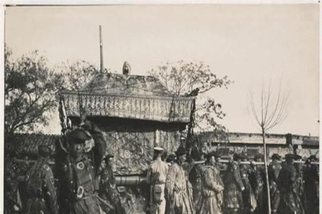 Hình ảnh hiếm hoi trong đám tang của Từ Hi thái hậu (Nguồn: Baike.baidu)