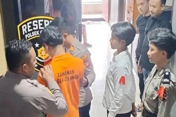 Nghi ngo ban gai ngoai tinh, chang trai lam dieu khiep dam