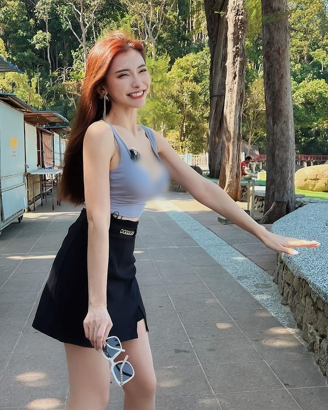 Cô nàng sở hữu tới hơn 455.000 người hâm mộ, theo dõi chỉ tính riêng trên trang IG cá nhân.