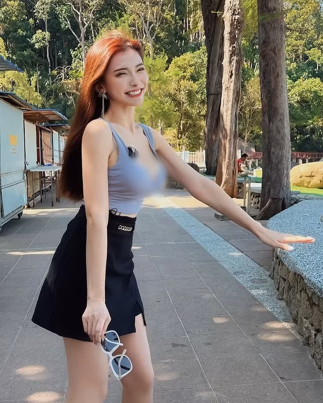 Cô nàng sở hữu tới hơn 455.000 người hâm mộ, theo dõi chỉ tính riêng trên trang IG cá nhân.