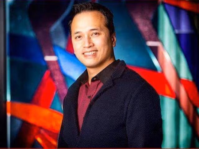 Nha khoa hoc Viet noi danh khap the gioi vi me… ngu