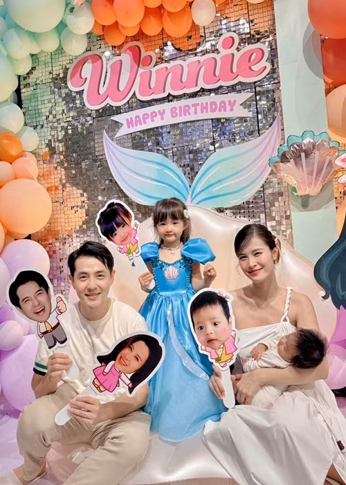 Nhiều người ngưỡng mộ tổ ấm hạnh phúc của cặp đôi nổi tiếng showbiz Việt. Ảnh: FB Đông Nhi.