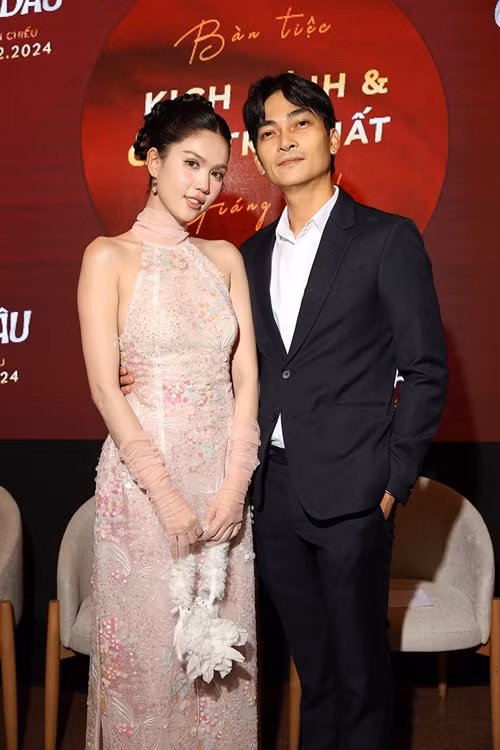 Về việc đóng phim Chị dâu, Ngọc Trinh chia sẻ trên Znews, cô hồi hộp, lo lắng theo dõi phản ứng của khán giả về vai diễn của cô. Ảnh: Thế Giới Điện Ảnh.