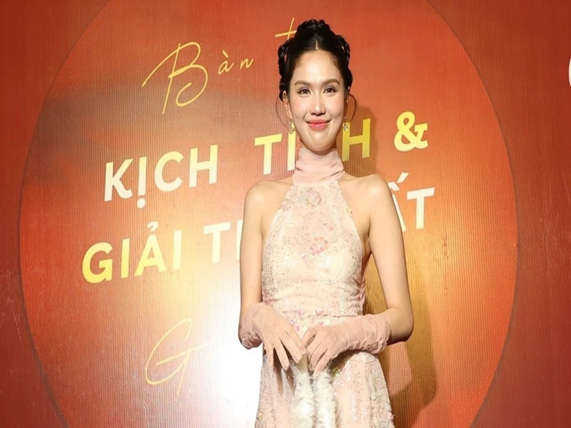 Không ít khán giả thắc mắc liệu nhà sản xuất phim Chị dâu có đang chơi ván bài mạo hiểm khi lựa chọn chân dài gốc Trà Vinh. Ảnh: Znews.