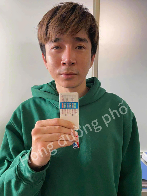 Theo Vietnamnet, Công an quận Tân Bình, TPHCM đang điều tra vụ việc ca sĩ Chi Dân nghi vấn sử dụng ma túy. Ảnh: Vietnamnet.