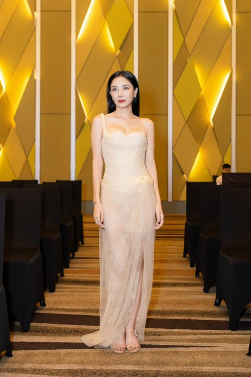 Tháng 12/2023, trong cuộc phỏng vấn với Đời Sống Pháp Luật, Minh Khuê cho biết, bạn trai nói lời chia tay dù sắp làm đám cưới. Ảnh: FB Minh Khuê.