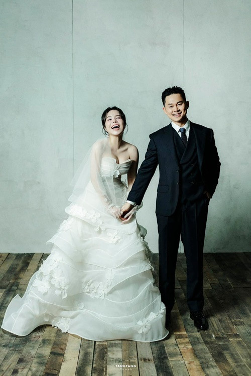 Theo Znews, vợ chồng nữ ca sĩ sẽ tổ chức lễ đón dâu từ Thái Bình đến Hưng Yên.