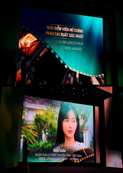 Ở Liên hoan phim (LHP) quốc tế Hà Nội 2024, diễn viên Ngọc Xuân được đề cử ở các hạng mục Diễn viên trẻ triển vọng và Diễn viên nữ chính phim dài xuất sắc nhất.