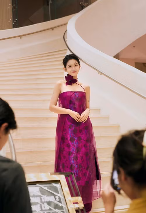 Sau khi tham gia Ngày xưa có một chuyện tình, Ngọc Xuân được nhiều khán giả chú ý.