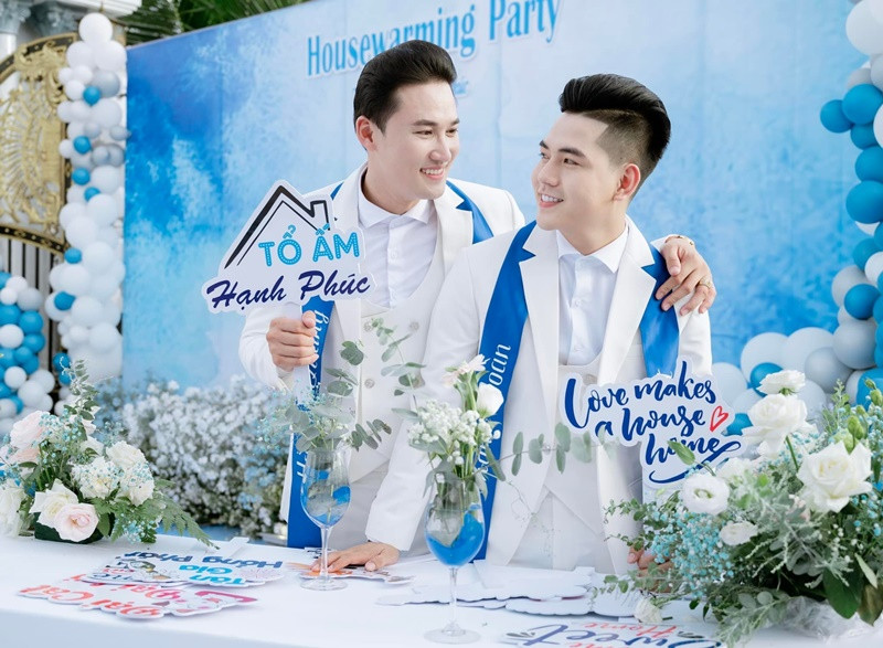 Cặp đôi tổ chức tiệc tân gia vào tháng 10/2022. Ảnh: FB Thanh Đoàn.