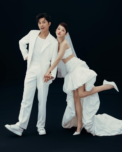 Sau 1 năm về chung nhà, Puka mang bầu con đầu lòng.