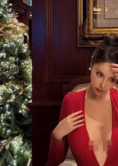 Si Young thoải mái mặc hở bạo khoe vòng một từ nhà ra phố.