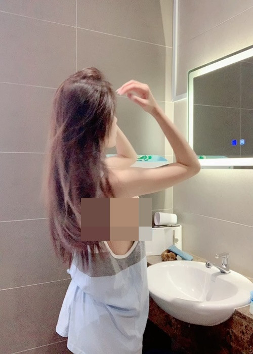 Hot girl người Malaysia ăn mặc thiếu vải mọi lúc mọi nơi.