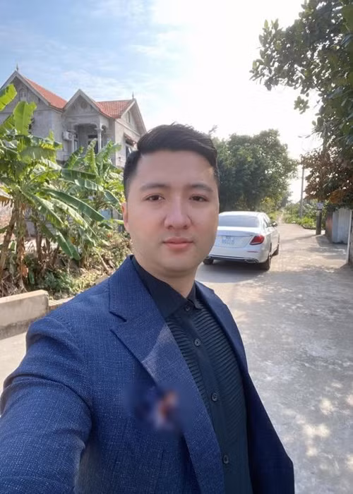 Sau ồn ào, Trọng Hưng tập trung cho công việc. Nam diễn viên là CEO, đạo diễn của một công ty truyền thông do chính anh sáng lập. Ảnh: Vietnamnet.