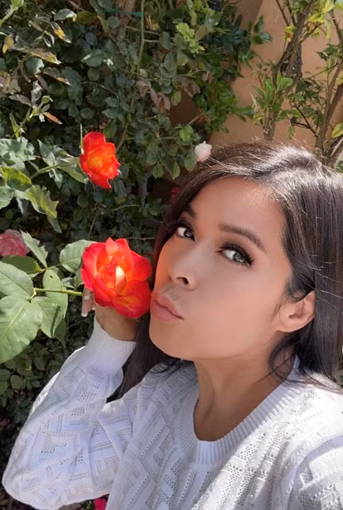 Cuộc sống của Bích Tuyền trong biệt thự 1.600 tỷ đẹp thơ mộng Cuoc song cua Bich Tuyen trong biet thu 1.600 ty dep tho mong