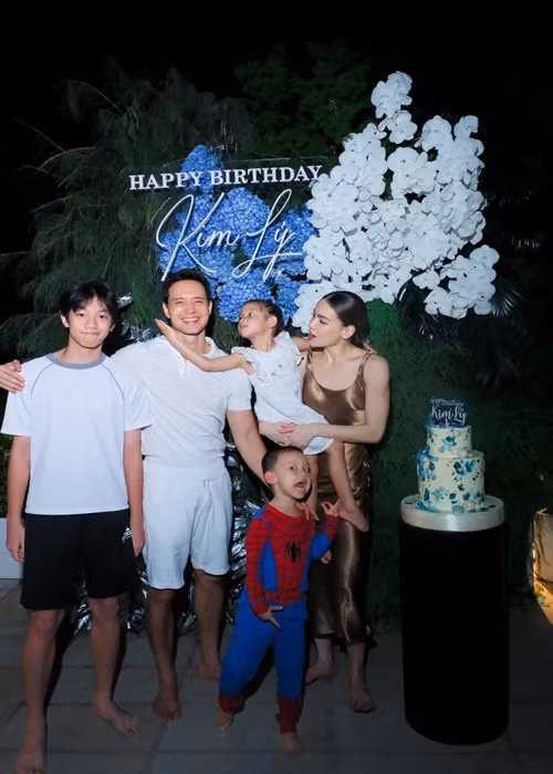 Tiệc sinh nhật của diễn viên Kim Lý vừa được tổ chức ngoài trời. Ảnh: FB Hồ Ngọc Hà.