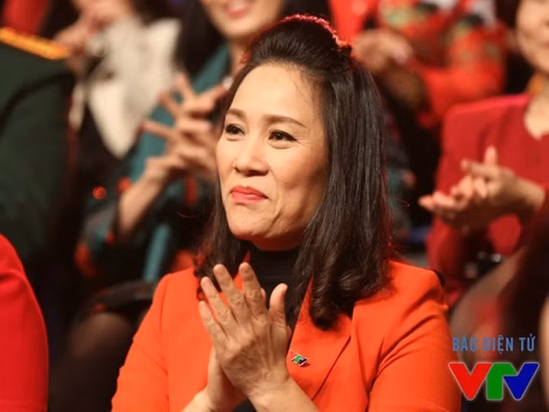 Năm 2017, Tạ Bích Loan đảm nhận vị trí Trưởng ban sản xuất các chương trình Giải trí VTV3 thay cho nhà báo Lại Văn Sâm. Ảnh: VTV.