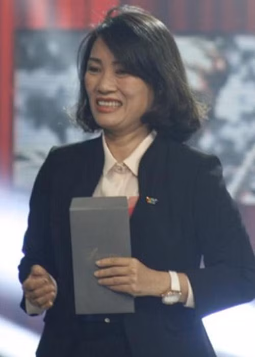 Loạt chương trình đình đám có sự tham gia dẫn dắt, sản xuất của Tạ Bích Loan gồm: Đường lên đỉnh Olympia, Bảy sắc cầu vồng, Người đương thời, Chuyện đương thời, Khởi nghiệp, 60 phút mở... Ảnh: Vietnamnet.