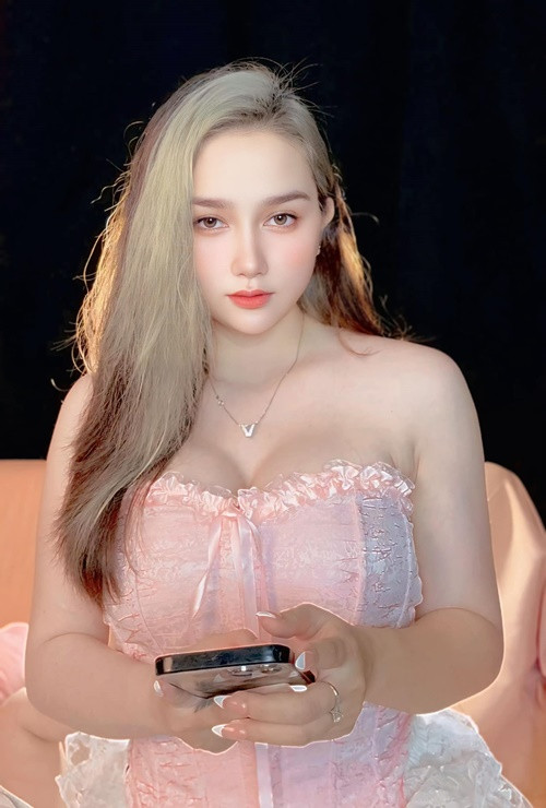 Huỳnh Như không còn đóng phim sau khi lập gia đình.