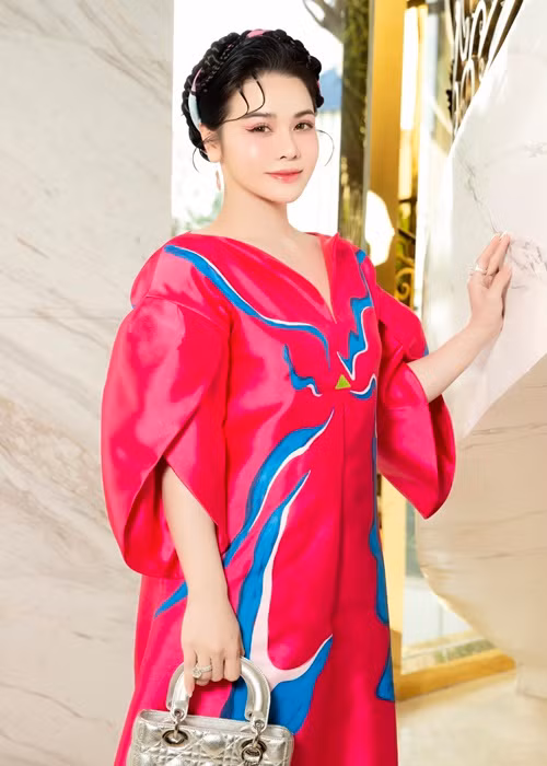 Nữ diễn viên phim Tiếng sét trong mưa hứa sẽ thông báo nếu lên xe hoa lần 2. Ảnh: FB Nhật Kim Anh.