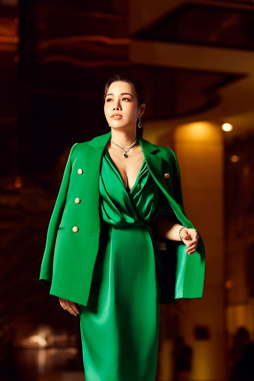 Nhật Kim Anh phủ nhận nghi vấn hẹn hò TiTi. Phía TiTi đã kết hôn vào tháng 4/2024. Hiện tại anh có tổ ấm hạnh phúc bên vợ và con trai. Ảnh: FB Nhật Kim Anh.