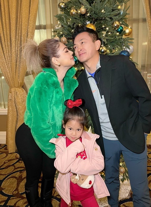 Hạnh phúc nở muộn của "búp bê" Thanh Thảo được nhiều người ngưỡng mộ.