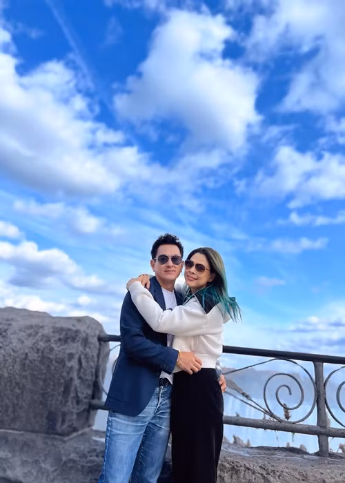 Nhiều người ghen tỵ với Thanh Thảo khi cô được chồng chiều chuộng như hồi mới yêu.